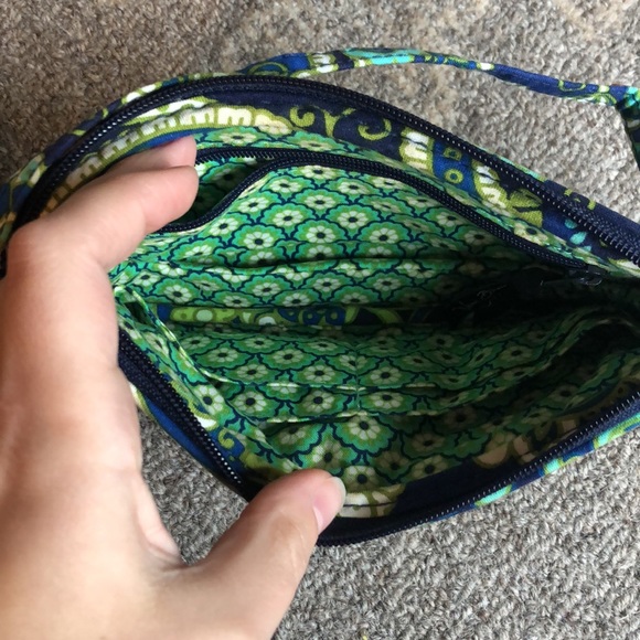 Vera Bradley Paisley Wristlet - Picture 4 of 4